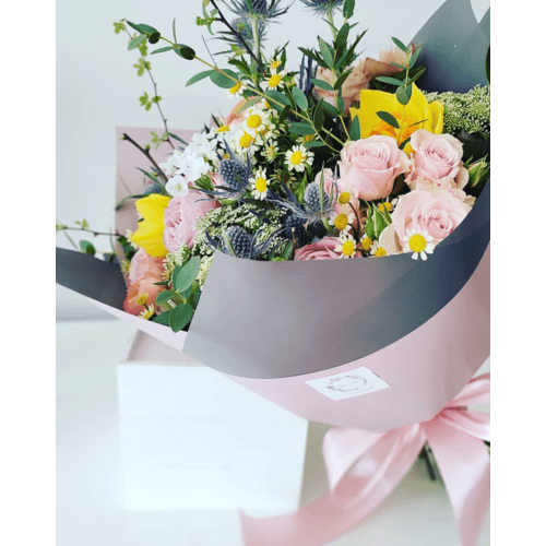 Lauko gėlių puokštė 2