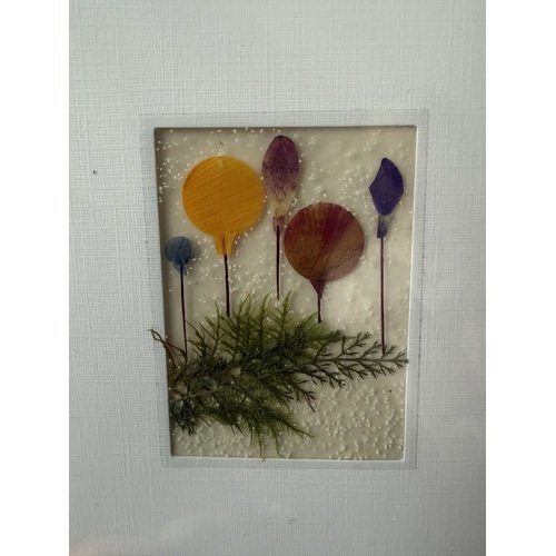 Atvirukas su džiovintomis gėlėmis 1