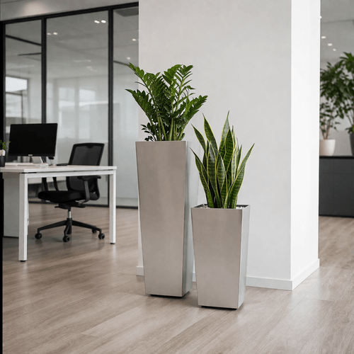 Aukštas metalinis vazonas 1