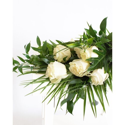 Gėlių puokštė "Nuoširdi užuojauta" 1