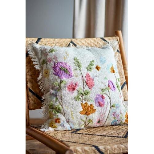 Spalvota gėlėta pagalvėlė 2