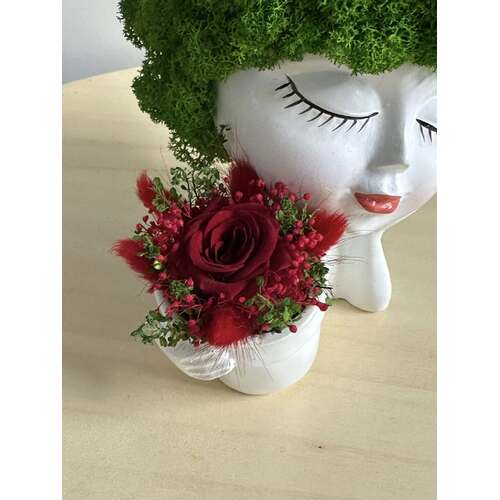 Dekoracija su stabilizuotomis samanomis 1