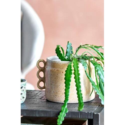 Vazonas su ąselėmis 1