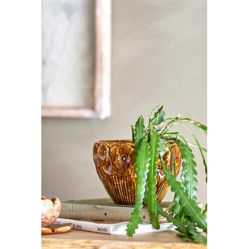 Rudas vazonas su faktūra 1