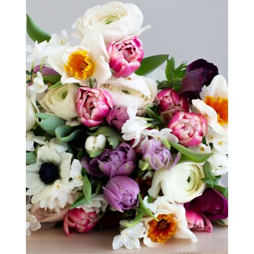 Sezoninių gėlių puokštė 1