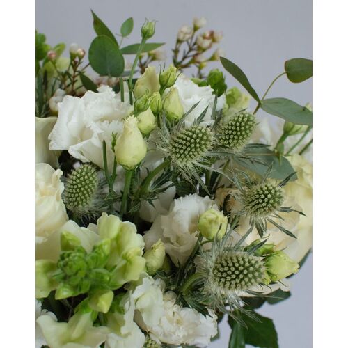 Gėlių puokštė "Baltas paukštis" 2