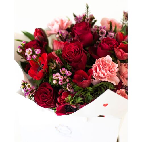 Tango gėlių puokštė 2