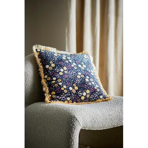 Gėlių raštų pagalvėlė 2