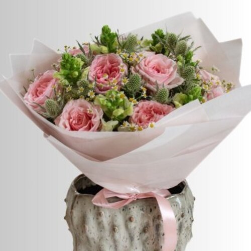 Gėlių puokštė "Elegancija"